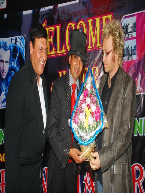 C P Yadav With International Magician Franz Harary